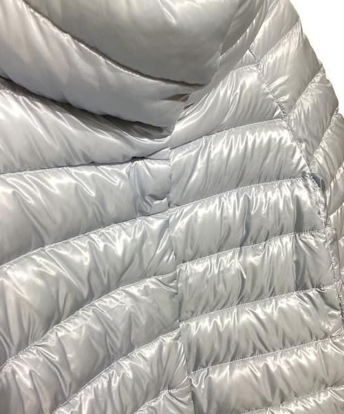 HERNO（ヘルノ）HERNO (ヘルノ) SOFIA　ショートダウンジャケット　PI0046DIC-12017-9004 スカイブルー サイズ:40の古着・服飾アイテム