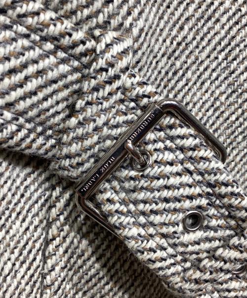 BURBERRY BLUE LABEL（バーバリー ブルー レーベル）BURBERRY BLUE LABEL (バーバリーロンドンブルーレーベル) アンゴラ混ベルト付ツイードコート ベージュ サイズ:36の古着・服飾アイテム