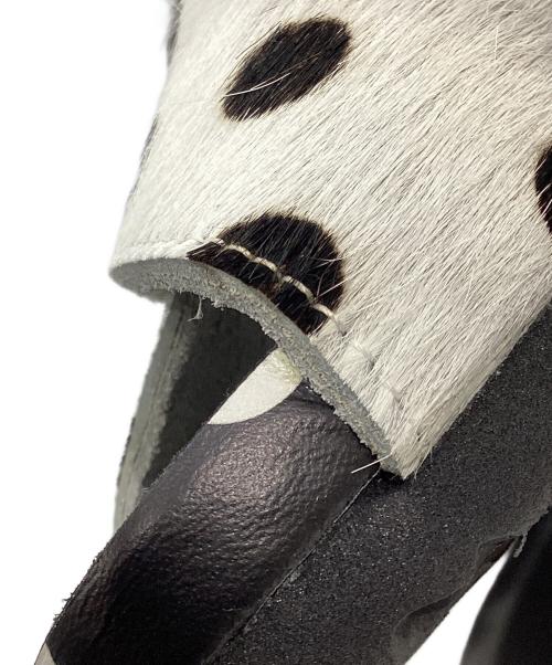 BIRKENSTOCK（ビルケンシュトック）BIRKENSTOCK (ビルケンシュトック) Manolo Blahnik (マノロブラニク) ドットサンダル ホワイト×ブラック サイズ:24の古着・服飾アイテム