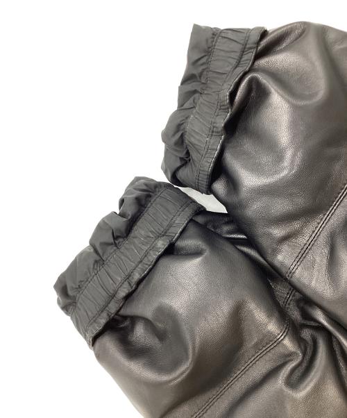 A BATHING APE（ア ベイシング エイプ）A BATHING APE (ア ベイシング エイプ) シープスキンダウンジャケット ブラック サイズ:Lの古着・服飾アイテム