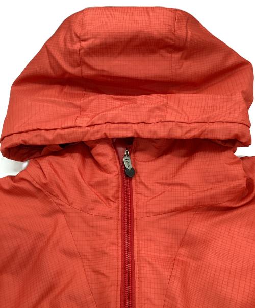 Patagonia（パタゴニア）Patagonia (パタゴニア) マイクロパフフーデッドジャケット　83973 レッド サイズ:XSの古着・服飾アイテム