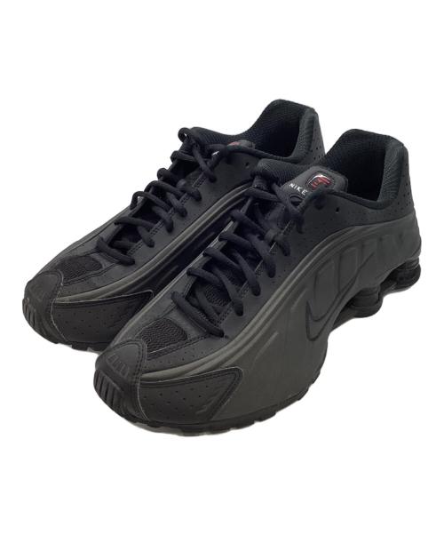NIKE（ナイキ）NIKE (ナイキ) SHOX R4 HQ1988-001 ブラック サイズ:US9の古着・服飾アイテム