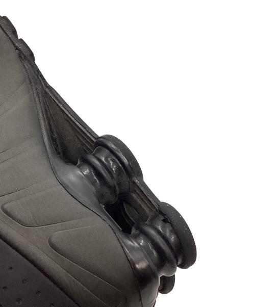 NIKE（ナイキ）NIKE (ナイキ) SHOX R4 HQ1988-001 ブラック サイズ:US9の古着・服飾アイテム
