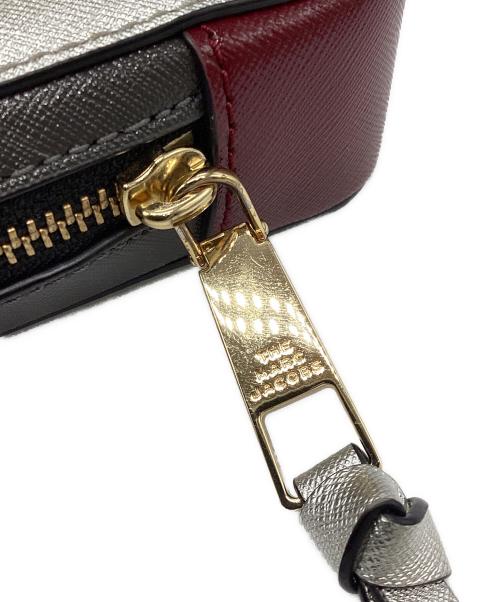 MARC JACOBS（マークジェイコブズ）MARC JACOBS (マークジェイコブズ) THE HOT SHOTチェーンショルダーバッグ マルチカラーの古着・服飾アイテム