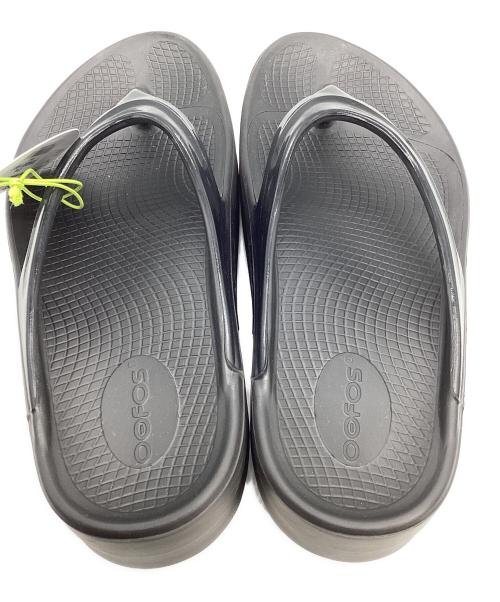 OOFOS（ウーフォス）OOFOS (ウーフォス) OOmega  リカバリーサンダル ブラック サイズ:EU38 未使用品の古着・服飾アイテム