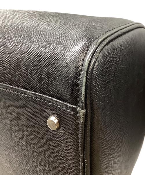 BURBERRY（バーバリー）BURBERRY (バーバリー) ロゴプレート ボストンバッグ ブラックの古着・服飾アイテム