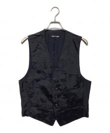 ISSEY MIYAKE（イッセイミヤケ）の古着「プリーツベスト　ME31-FE003」｜ブラック
