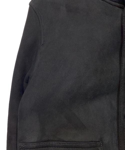 H.C.R. ITALIA（エイチ・シー・アール・イタリア）H.C.R. ITALIA (エイチ・シー・アール・イタリア) ムートンジャケット7938 ブラック サイズ:38の古着・服飾アイテム