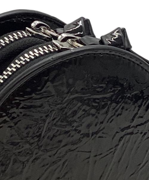 Vivienne Westwood（ヴィヴィアンウエストウッド）Vivienne Westwood (ヴィヴィアンウエストウッド) オーブ付 ハート型 ショルダーバッグ ブラックの古着・服飾アイテム