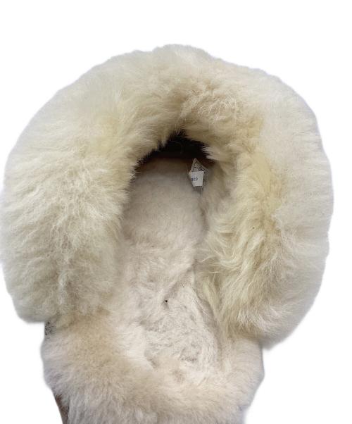 UGG（アグ）UGG (アグ) Coquette ムートンサンダル ベージュ サイズ:23の古着・服飾アイテム