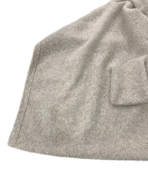 Lauren Manoogian（ローレン マヌージアン）Lauren Manoogian (ローレン マヌージアン) SHORT HOODIE GAWN ベージュ サイズ:Freeの古着・服飾アイテム