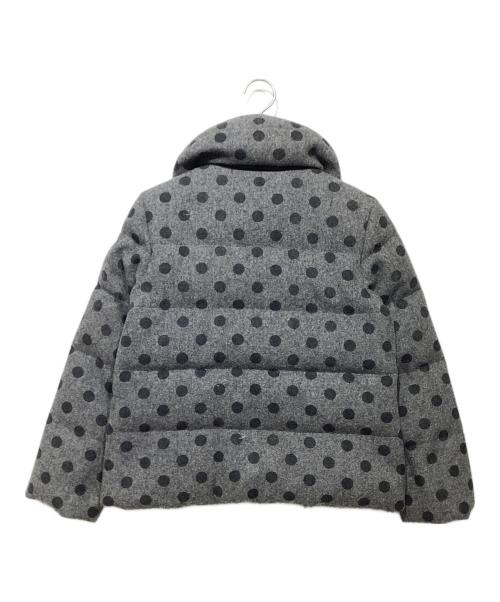tricot COMME des GARCONS（トリココムデギャルソン）tricot COMME des GARCONS (トリココムデギャルソン) 丸襟ドットダウンジャケット グレー×ブラック サイズ:Sの古着・服飾アイテム