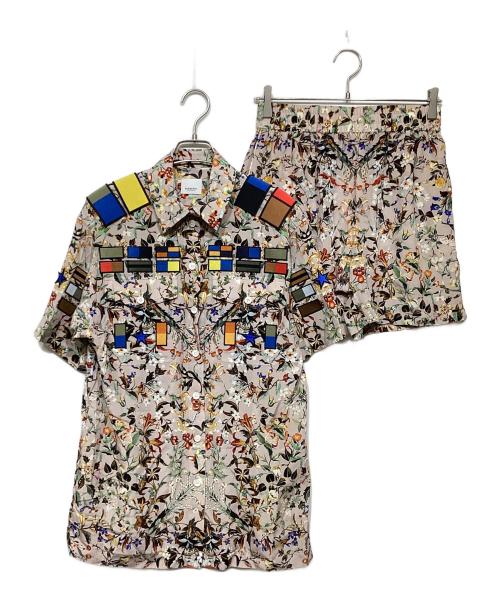 BURBERRY（バーバリー）BURBERRY (バーバリー) 総柄シルクセットアップ グレー×マルチカラー サイズ:UK6の古着・服飾アイテム