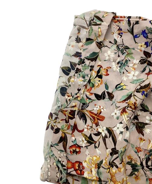 BURBERRY（バーバリー）BURBERRY (バーバリー) 総柄シルクセットアップ グレー×マルチカラー サイズ:UK6の古着・服飾アイテム