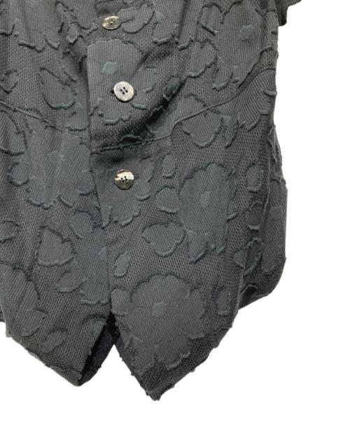 TAO COMME des GARCONS（タオ コムデギャルソン）TAO COMME des GARCONS (タオ コムデギャルソン) AD2023　24SS　フリル刺繍ブラウス ブラック サイズ:Sの古着・服飾アイテム