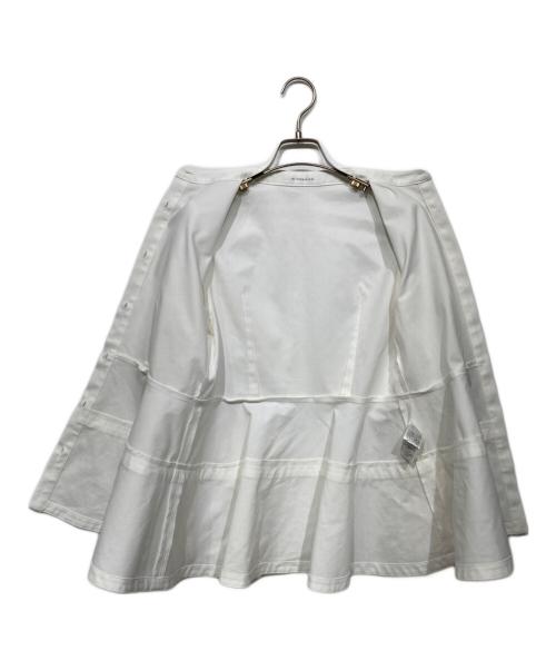 M-PREMIER（エムプルミエ）M-PREMIER (エムプルミエ) パールボタンバンドカラーペプラムブラウス ホワイト サイズ:Mの古着・服飾アイテム