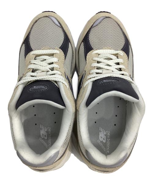 NEW BALANCE（ニューバランス）NEW BALANCE (ニューバランス) M2002RFA ローカットスニーカー ベージュ×グレー サイズ:US6.5の古着・服飾アイテム