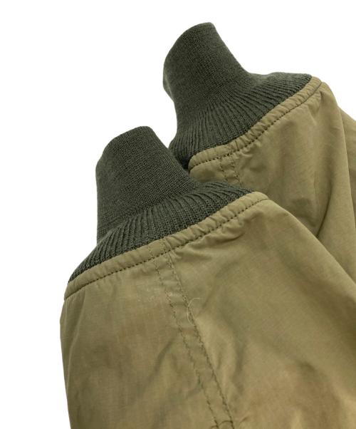 COMME des GARCONS HOMME（コムデギャルソン オム）COMME des GARCONS HOMME (コムデギャルソン オム) ESTER NYLON MA-1 カーキ サイズ:Mの古着・服飾アイテム