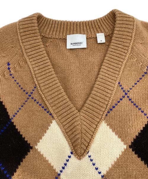 BURBERRY（バーバリー）BURBERRY (バーバリー) アーガイル カットアウトカシミヤ混セーター ベージュ サイズ:Mの古着・服飾アイテム