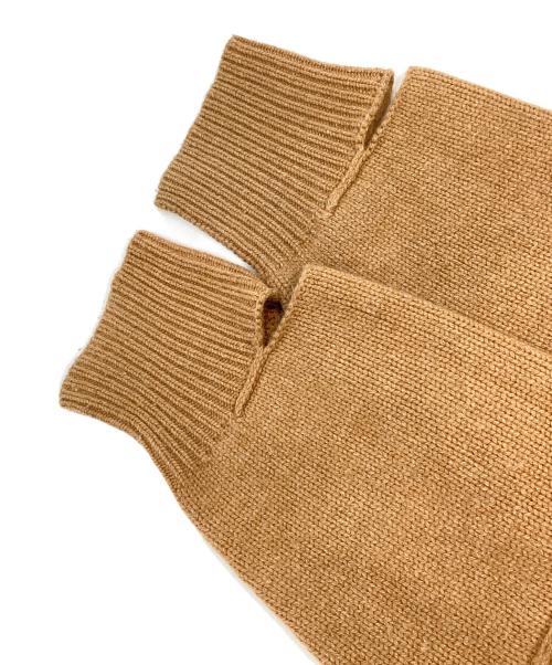 BURBERRY（バーバリー）BURBERRY (バーバリー) アーガイル カットアウトカシミヤ混セーター ベージュ サイズ:Mの古着・服飾アイテム