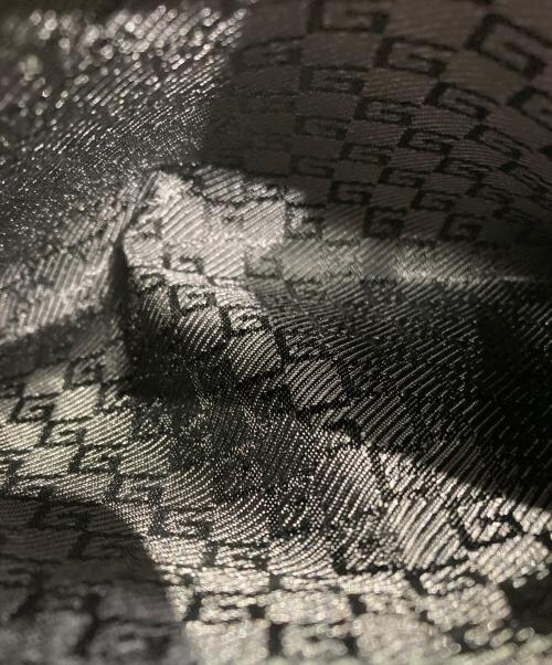 GUCCI（グッチ）GUCCI (グッチ) ワンショルダーバッグ ブラックの古着・服飾アイテム