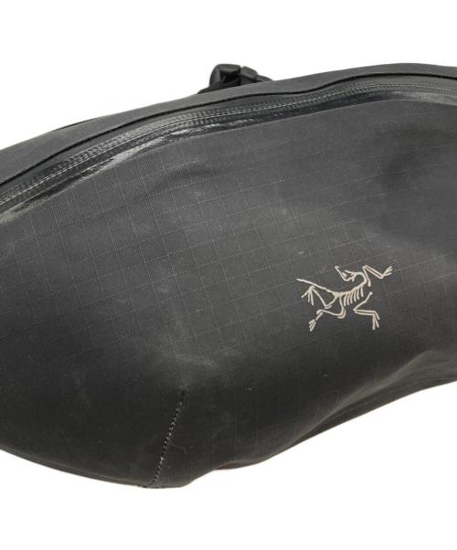 ARC'TERYX（アークテリクス）ARC'TERYX (アークテリクス) GRANVILLE CROSS BODY BAG ブラックの古着・服飾アイテム