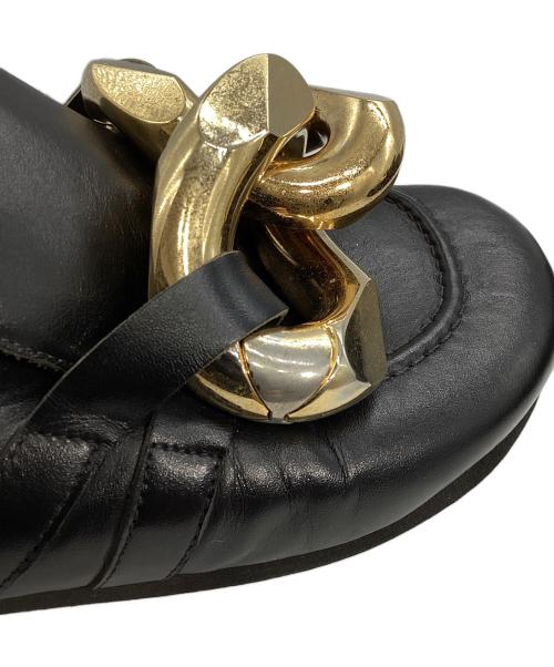 J.W.ANDERSON（ジェイダブリューアンダーソン）J.W.ANDERSON (ジェイダブリューアンダーソン) タン chain ミュール ブラック サイズ:41の古着・服飾アイテム