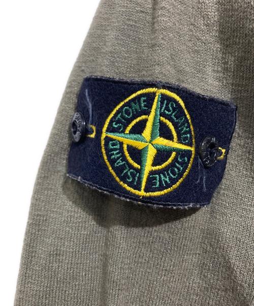 STONE ISLAND（ストーンアイランド）STONE ISLAND (ストーンアイランド) クルーネックニット オリーブ サイズ:Sの古着・服飾アイテム
