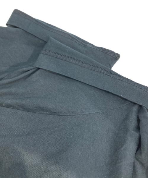 PRADA（プラダ）PRADA (プラダ) UJM492　Tシャツ ブラック サイズ:Sの古着・服飾アイテム