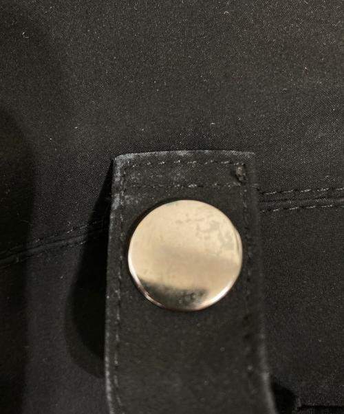 WILD THINGS（ワイルドシングス）WILD THINGS (ワイルドシングス) STYLE&EDIT 別注 バックギャザードベルトステンカラーコート ブラック サイズ:Mの古着・服飾アイテム