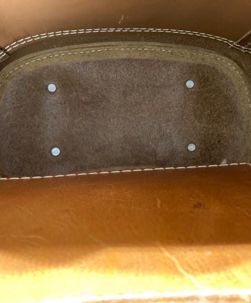 Herz（ヘルツ）Herz (ヘルツ) ビートルリュック ブラウンの古着・服飾アイテム