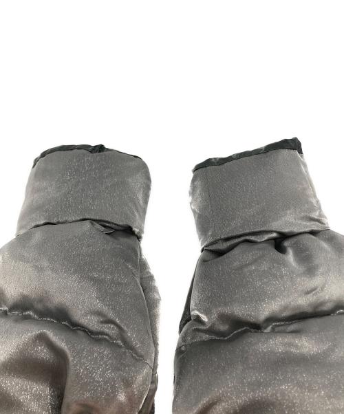 MONCLER GRENOBLE（モンクレール グルノーブル）MONCLER GRENOBLE (モンクレール グルノーブル) シャイニーダウンジャケット グレーの古着・服飾アイテム