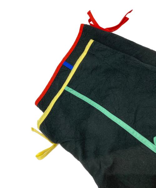 RHODOLIRION（ロドリリオン）RHODOLIRION (ロドリリオン) カラーテープパンツ ブラックの古着・服飾アイテム