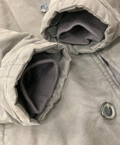 MONCLER（モンクレール）MONCLER (モンクレール) ダウンコート　44350/90/69825 ブラウン サイズ:2の古着・服飾アイテム