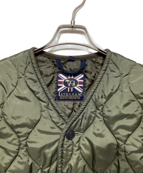 LAVENHAM（ラベンハム）LAVENHAM (ラベンハム) キルティングノーカラージャケット　LVH-15-A102 オリーブ サイズ:Sの古着・服飾アイテム