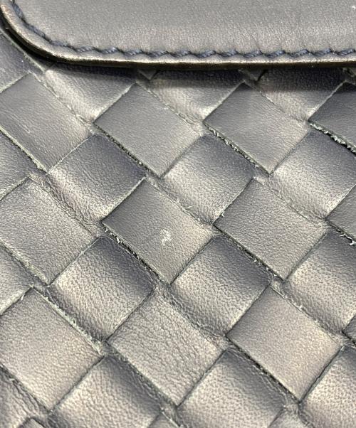 BOTTEGA VENETA（ボッテガベネタ）BOTTEGA VENETA (ボッテガベネタ) イントレチャート ショルダーバッグ ネイビーの古着・服飾アイテム