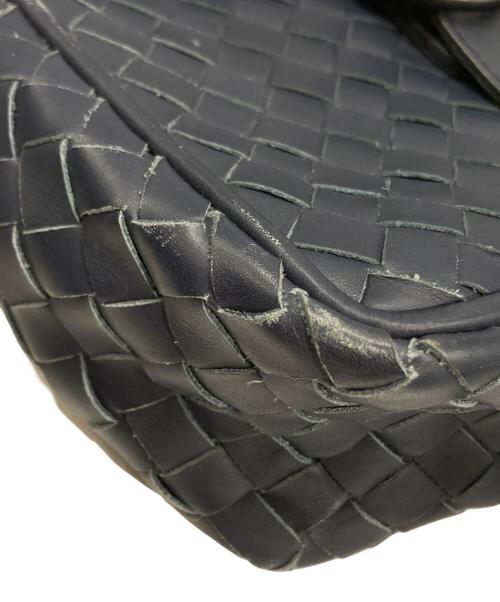 BOTTEGA VENETA（ボッテガベネタ）BOTTEGA VENETA (ボッテガベネタ) イントレチャート ショルダーバッグ ネイビーの古着・服飾アイテム