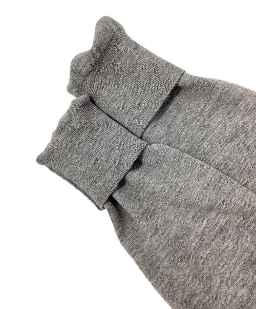 AURALEE（オーラリー）AURALEE (オーラリー) CASHMERE HARD TWIST KNIT CARDIGAN グレー サイズ:1の古着・服飾アイテム