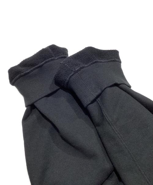 uniform experiment（ユニフォームエクスペリメント）uniform experiment (ユニフォームエクスペリメント) CUT-OUT LOGO SWEATSHIRT ブラック サイズ:1の古着・服飾アイテム