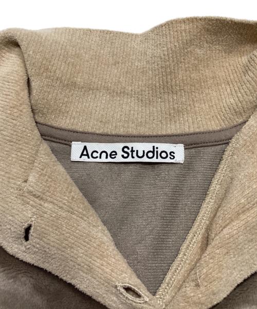 Acne studios（アクネ ストゥディオス）Acne studios (アクネ ストゥディオス) Velvet Polo ShirtFN-MN-TSHI000450 ブラウン×ベージュ サイズ:Sの古着・服飾アイテム