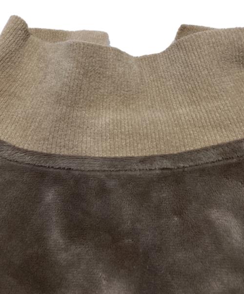 Acne studios（アクネ ストゥディオス）Acne studios (アクネ ストゥディオス) Velvet Polo ShirtFN-MN-TSHI000450 ブラウン×ベージュ サイズ:Sの古着・服飾アイテム