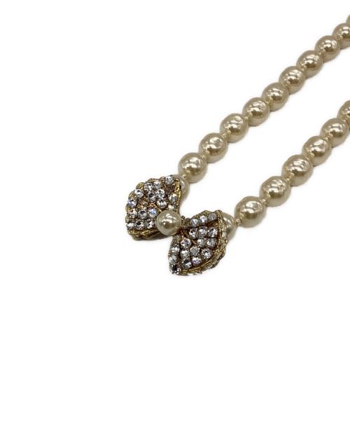 MIRIAM HASKELL（ミリアムハスケル）MIRIAM HASKELL (ミリアムハスケル) パールリボンネックレス ホワイトの古着・服飾アイテム