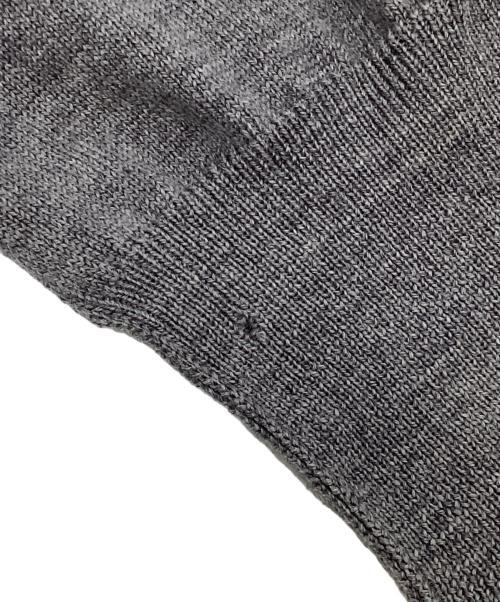 Maison Margiela（メゾンマルジェラ）Maison Margiela (メゾンマルジェラ) リブフリルVネックニット グレー サイズ:Mの古着・服飾アイテム