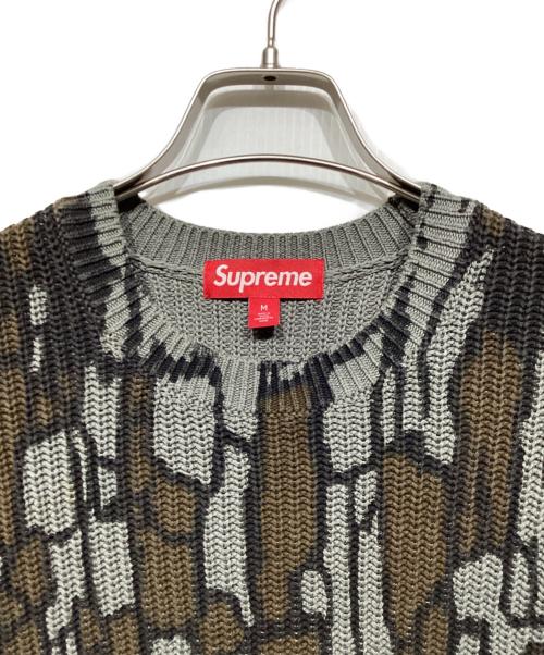 SUPREME（シュプリーム）SUPREME (シュプリーム) Old English Printed Sweater Camo グレー×ブラウン サイズ:Mの古着・服飾アイテム