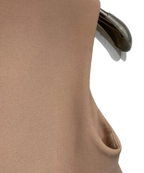 YOKO CHAN（ヨーコチャン）YOKO CHAN (ヨーコチャン) パールスリットラインブラウス ベージュ サイズ:38の古着・服飾アイテム