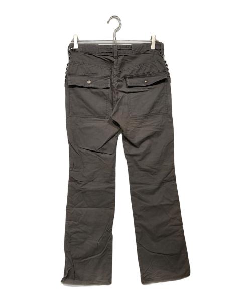 UNDERCOVERISM（アンダーカバーイズム）UNDERCOVERISM (アンダーカバーイズム) スタッズブッシュパンツ ブラウン サイズ:2の古着・服飾アイテム