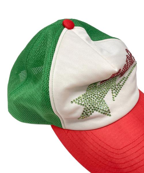 A BATHING APE（アベイシングエイプ）A BATHING APE (ア ベイシング エイプ) BAPE STAラインストーンメッシュキャップ ホワイト×レッド×グリーン サイズ:Fの古着・服飾アイテム