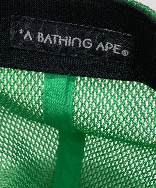 A BATHING APE（アベイシングエイプ）A BATHING APE (ア ベイシング エイプ) BAPE STAラインストーンメッシュキャップ ホワイト×レッド×グリーン サイズ:Fの古着・服飾アイテム