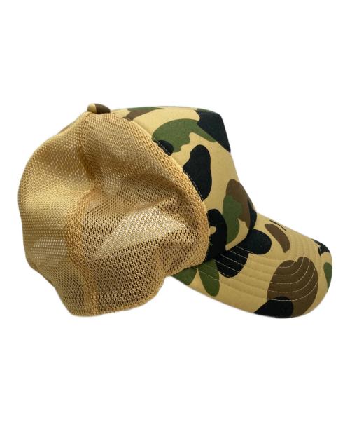 stussy（ステューシー）stussy (ステューシー) A BATHING APE (ア ベイシング エイプ) 30周年記念 メッシュキャップ ベージュ×オリーブの古着・服飾アイテム