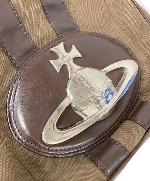 Vivienne Westwood（ヴィヴィアンウエストウッド）Vivienne Westwood (ヴィヴィアンウエストウッド) ベイカーストリート ショルダーバッグ ブラウンの古着・服飾アイテム